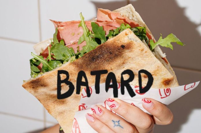 Αυτόνομη εξυπηρέτηση με μικρά σάντουιτς για υπηρεσίες catering