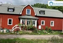 Effektivt Panelbyte för Förbättrad Fasad och Hållbarhet hos Olaussons Byggtjänst